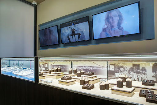 Jewelry Store «Robbins Brothers», reviews and photos, 3820 S Bristol St, Santa Ana, CA 92704, USA