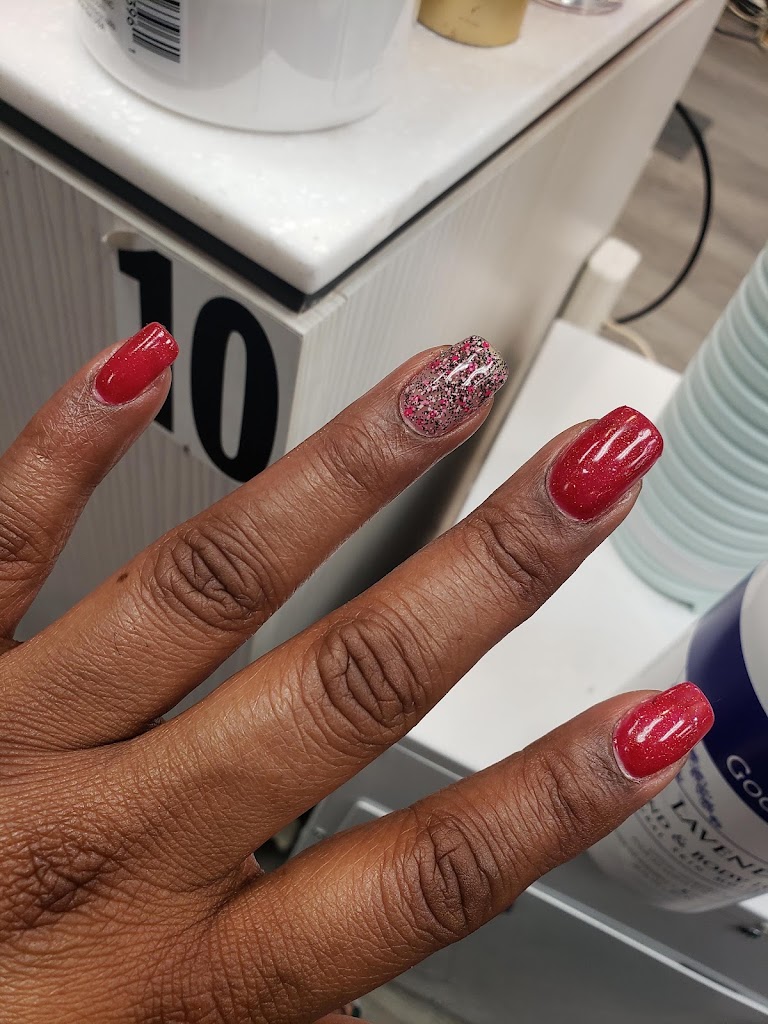 Diva Nail Spa 46360