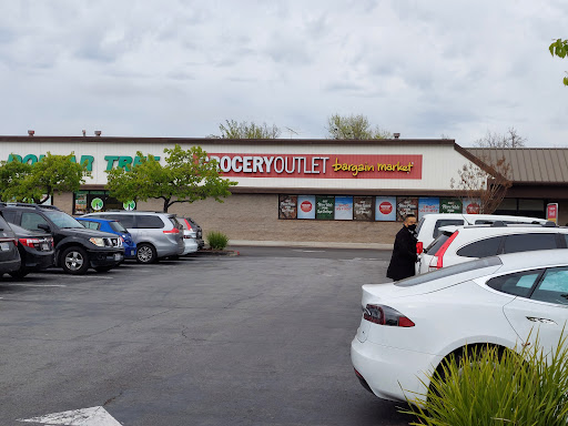 Grocery Outlet Bargain Market, 4949 Stevenson Blvd F, Fremont, CA 94538, USA, 