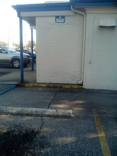 Laundromat «Soaps & Suds», reviews and photos, 2200 Todds Ln, Hampton, VA 23666, USA