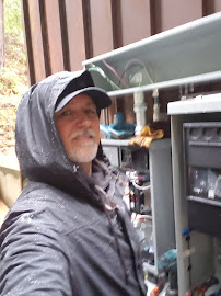 Gregg Satow, M.D. - Photo 4 - Car repair in Monterey, CA, Seaside