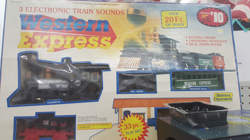 Thrift Store «Goodwill Washington Square Retail Store», reviews and photos, 5234 George Washington Memorial Hwy, Yorktown, VA 23692, USA