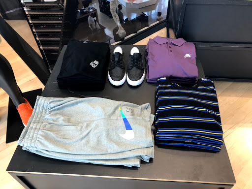 Clothing Store «Nike Miami», reviews and photos, 1035 Lincoln Rd, Miami Beach, FL 33139, USA