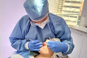 Odontologia - Dra Neilix Romero Periodoncia image