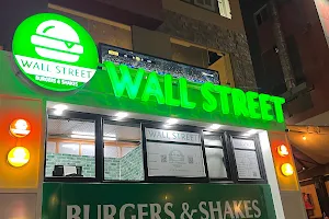 Wall Street burgers&shakes image