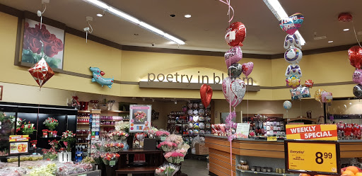 Grocery Store «Safeway», reviews and photos, 1688 Anderson Rd, McLean, VA 22102, USA