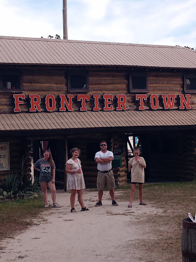 Theme Park «Frontier Town Western Theme Park», reviews and photos, 8428 Stephen Decatur Hwy, Berlin, MD 21811, USA