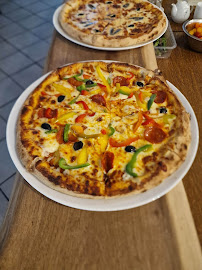 Photos du propriétaire du Pizzeria Le globe Pizza au feu de Bois Massat - n°10