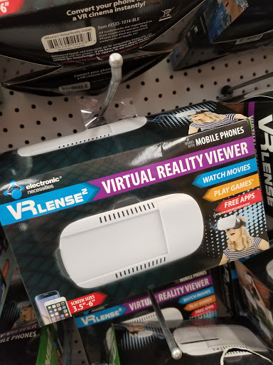 Variety Store «Five Below», reviews and photos, 309 Lancaster Ave, Wayne, PA 19087, USA