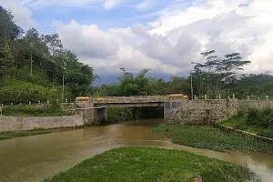 Jembatan jlamprang image
