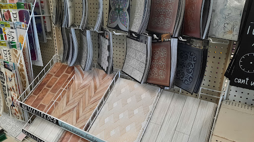 Dollar Store «Dollar Tree», reviews and photos, 823 N Broad St, Middletown, DE 19709, USA