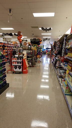 Grocery Store «Kroger», reviews and photos, 1664 E Stone Dr, Kingsport, TN 37660, USA