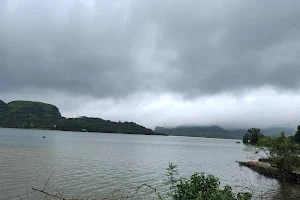 Mulshi Dam Backwaters Viewpoint and Picnic Point image