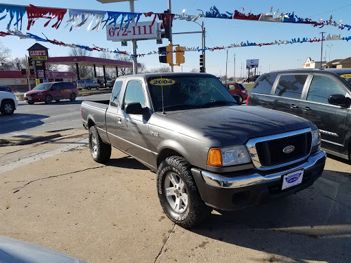 Used Car Dealer «Carriker Ford Economy Car Lot», reviews and photos, 1209 A Ave W, Oskaloosa, IA 52577, USA