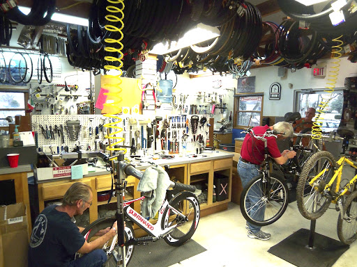 Bicycle Store «Two Wheeler Dealer», reviews and photos, 4408 Wrightsville Ave, Wilmington, NC 28403, USA