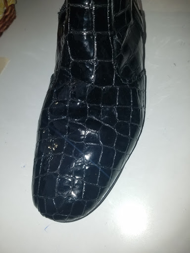 Shoe Repair Shop «San Pedro Shoe & Repair», reviews and photos, 1434 W 8th St, San Pedro, CA 90732, USA