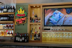 Applebee's Grill + Bar image