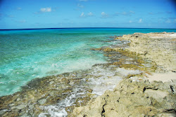 Photo de English Point beach - endroit populaire parmi les connaisseurs de la détente