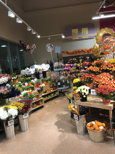 Grocery Store «Giant Food Stores», reviews and photos, 611 Main St, Harleysville, PA 19438, USA