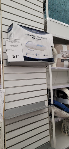 Department Store «Bed Bath & Beyond», reviews and photos, 30 International Dr S, Flanders, NJ 07836, USA