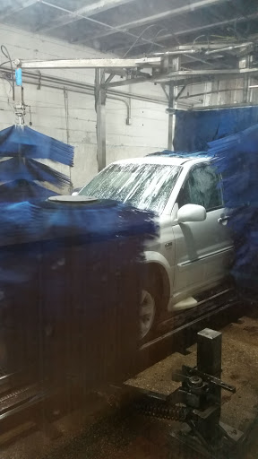 Car Wash «Axis Elgin Car Wash», reviews and photos, 313 Dundee Ave, Elgin, IL 60120, USA
