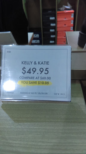 Shoe Store «DSW Designer Shoe Warehouse», reviews and photos, 4741 Ashford Dunwoody Rd, Dunwoody, GA 30338, USA