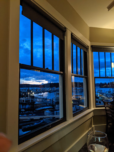 Grocery Store «Roche Harbor Grocery Store», reviews and photos, 248 Reuben Memorial Dr, Friday Harbor, WA 98250, USA