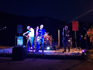 Photo n°13 de Bistrot Snack de Saint Anthème à Saint-Anthème ()