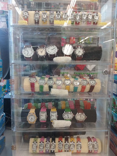 Variety Store «Dollar King», reviews and photos, 26 Hempstead Turnpike, Farmingdale, NY 11735, USA