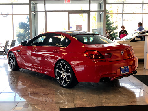 BMW Dealer «BMW of Oyster Bay», reviews and photos, 145 Pine Hollow Rd, Oyster Bay, NY 11771, USA