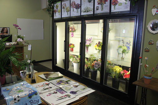 Wholesale Florist «Divine Floral & Gifts», reviews and photos, 1626 W Randol Mill Rd, Arlington, TX 76012, USA