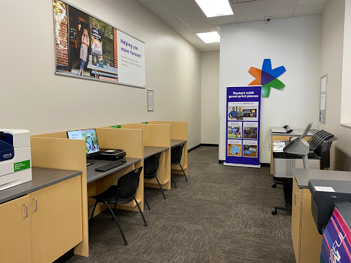 Print Shop «FedEx Office Print & Ship Center», reviews and photos, 6317 Bee Cave Rd #240, Austin, TX 78746, USA