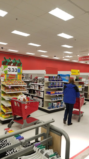 Department Store «Target», reviews and photos, 13301 Gateway Center Dr, Gainesville, VA 20155, USA