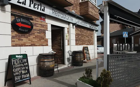Restaurante La Perla image