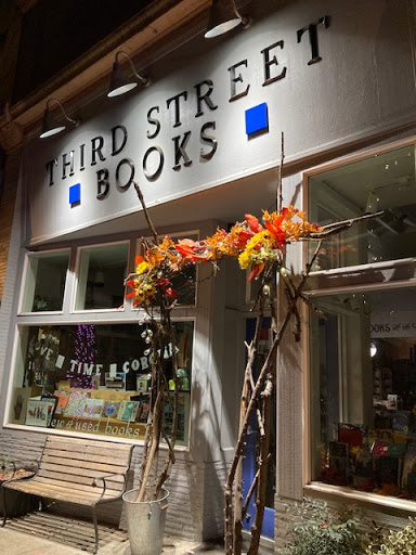 Book Store «Third Street Books», reviews and photos, 320 NE 3rd St, McMinnville, OR 97128, USA