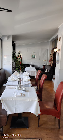 Atmosphère du Restaurant indien Mangalore Lounge à La Celle-Saint-Cloud - n°2