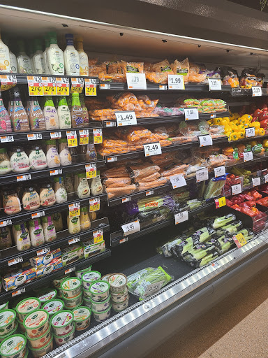Grocery Store «Stop & Shop», reviews and photos, 154 Westchester Ave, White Plains, NY 10604, USA