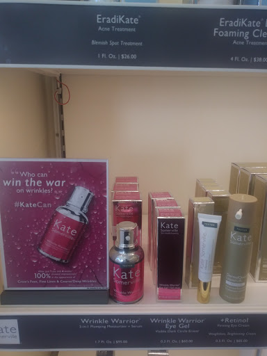 Beauty Salon «Beauty Brands», reviews and photos, 438 Ward Pkwy, Kansas City, MO 64112, USA