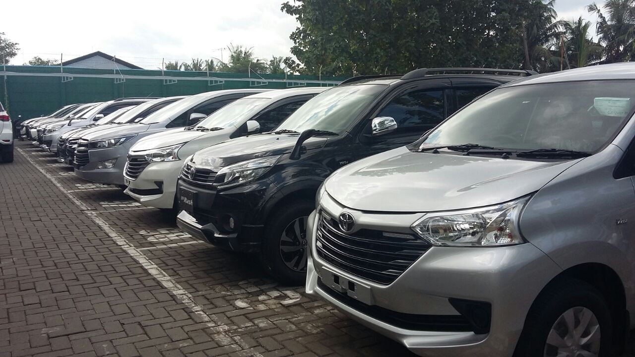 Gambar Jogja Sewa Mobil : Pusat Rental Mobil Di Yogyakarta Avanza,innova,alphard,hiace,elf,bis Pariwisata