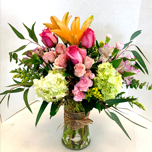 Florist «The Petal Pusher Floral Design», reviews and photos, 6 Elizabeth St, Derby, CT 06418, USA