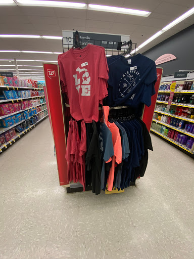 Drug Store «Walgreens», reviews and photos, 16741 Canal Rd, Charter Twp of Clinton, MI 48038, USA