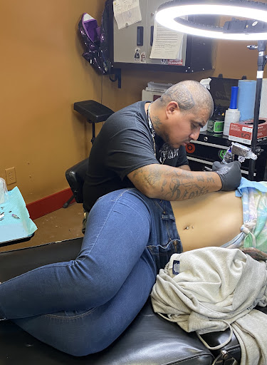 Tattoo Shop «BODY ARMOR TATTOO AND PIERCING», reviews and photos, 20709 US-27, Lake Wales, FL 33853, USA