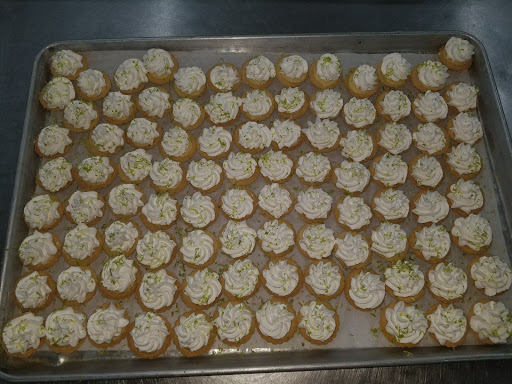 Caterer «Exquisite Catering by Robert», reviews and photos, 1800 NE 150th St, North Miami, FL 33181, USA