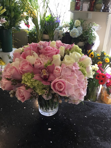 Florist «Greenwich Blooms Florist Inc», reviews and photos, 109 Mill St, Greenwich, CT 06830, USA