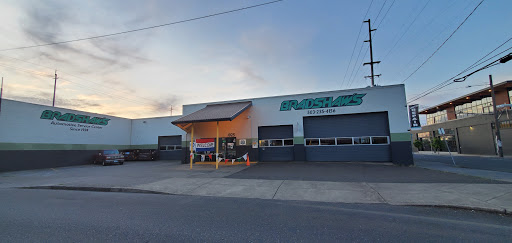 Auto Repair Shop «Bradshaws Auto Repair - Hawthorne», reviews and photos, 1025 SE Hawthorne Blvd, Portland, OR 97214, USA