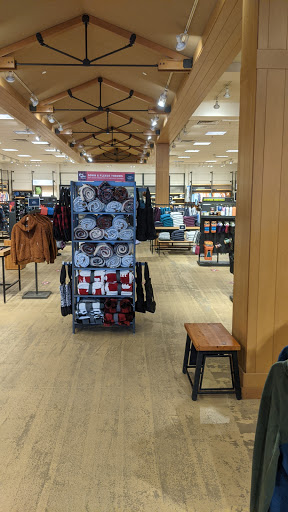 Clothing Store «Eddie Bauer», reviews and photos, 11745 I-10 #607, San Antonio, TX 78230, USA