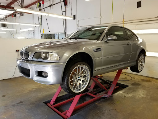 Used Car Dealer «Premier Sports Cars», reviews and photos, 1950 E Chestnut Expy, Springfield, MO 65802, USA