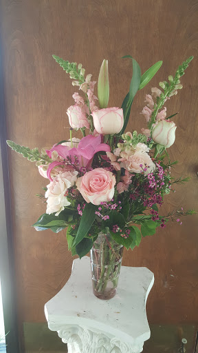 Florist «Backstage Florist», reviews and photos, 2010 N Plano Rd, Richardson, TX 75082, USA