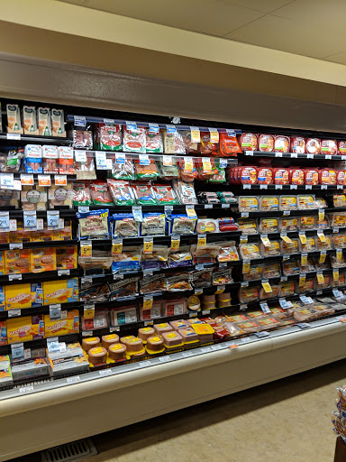 Grocery Store «Safeway», reviews and photos, 1450 Howard Ave, Burlingame, CA 94010, USA