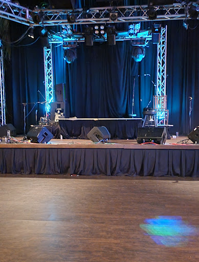 Wedding Venue «The Cove - Seafood & Banquets», reviews and photos, 4701 Transit Rd, Depew, NY 14043, USA